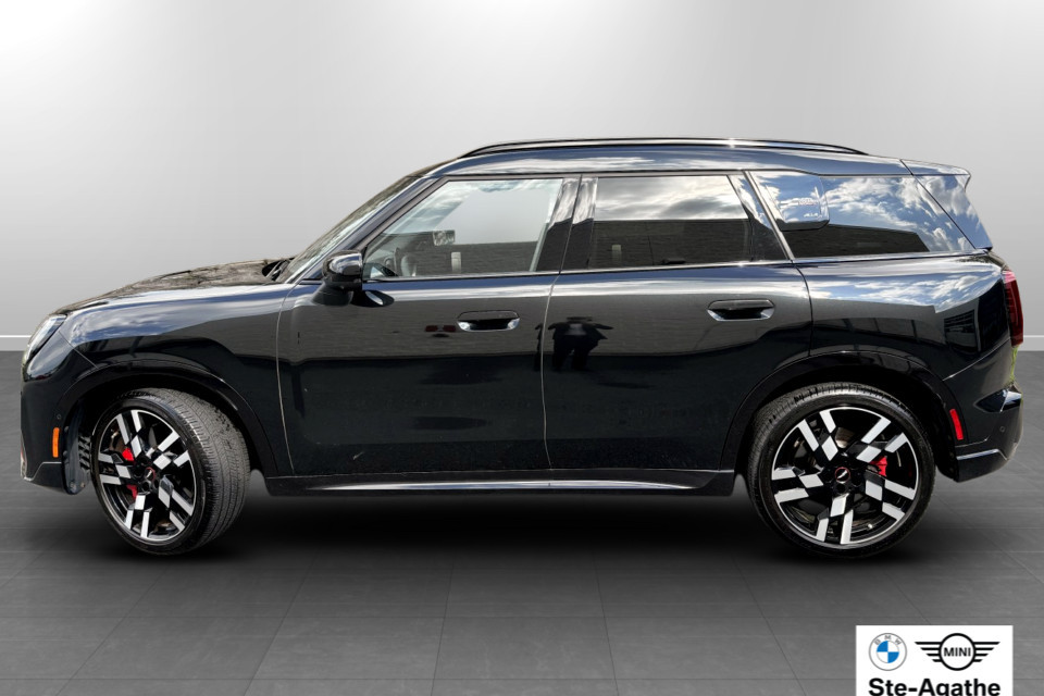 2025 Mini Cooper Countryman - Image 2