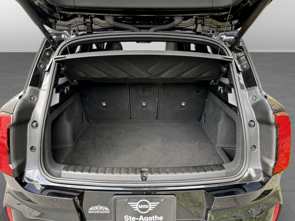 2025 Mini Cooper Countryman - Image 6