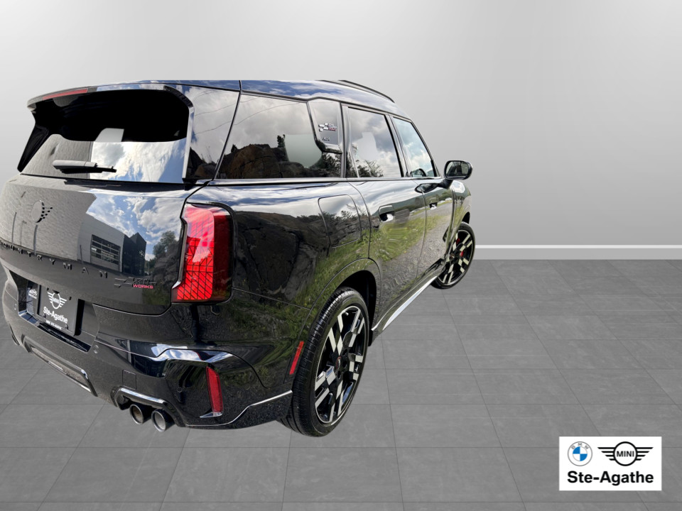 2025 Mini Cooper Countryman - Image 8