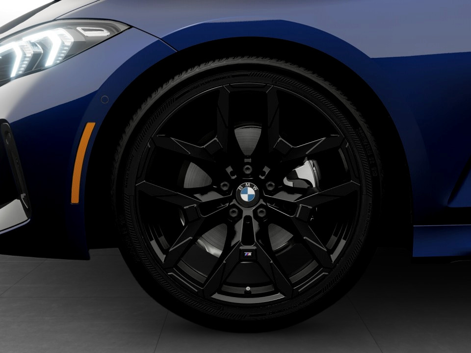 2026 BMW 3 Series - Image 21