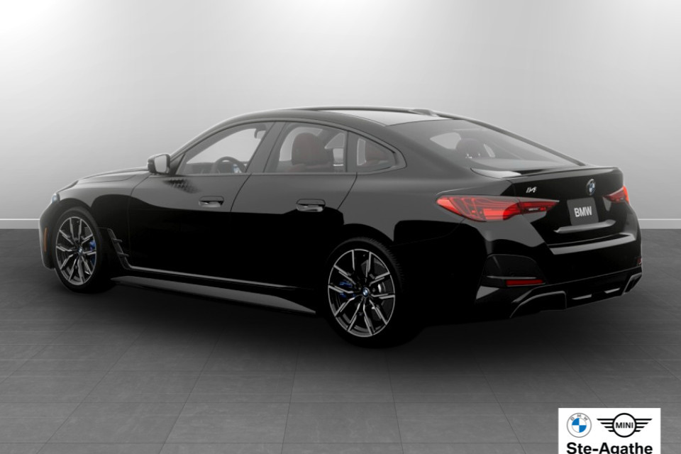 2026 BMW i4 - Image 2