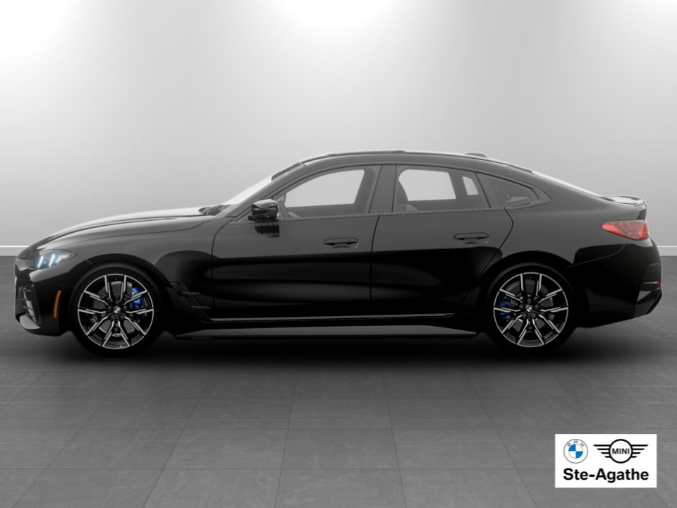 2026 BMW i4 - Image 4