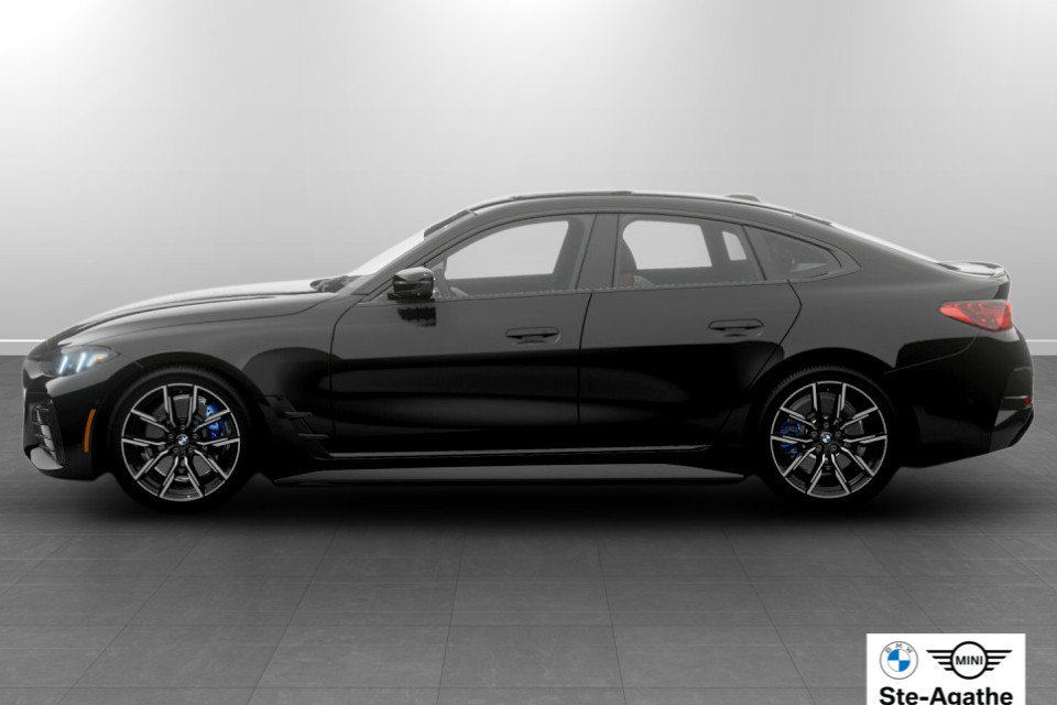 2026 BMW i4 - Image 4