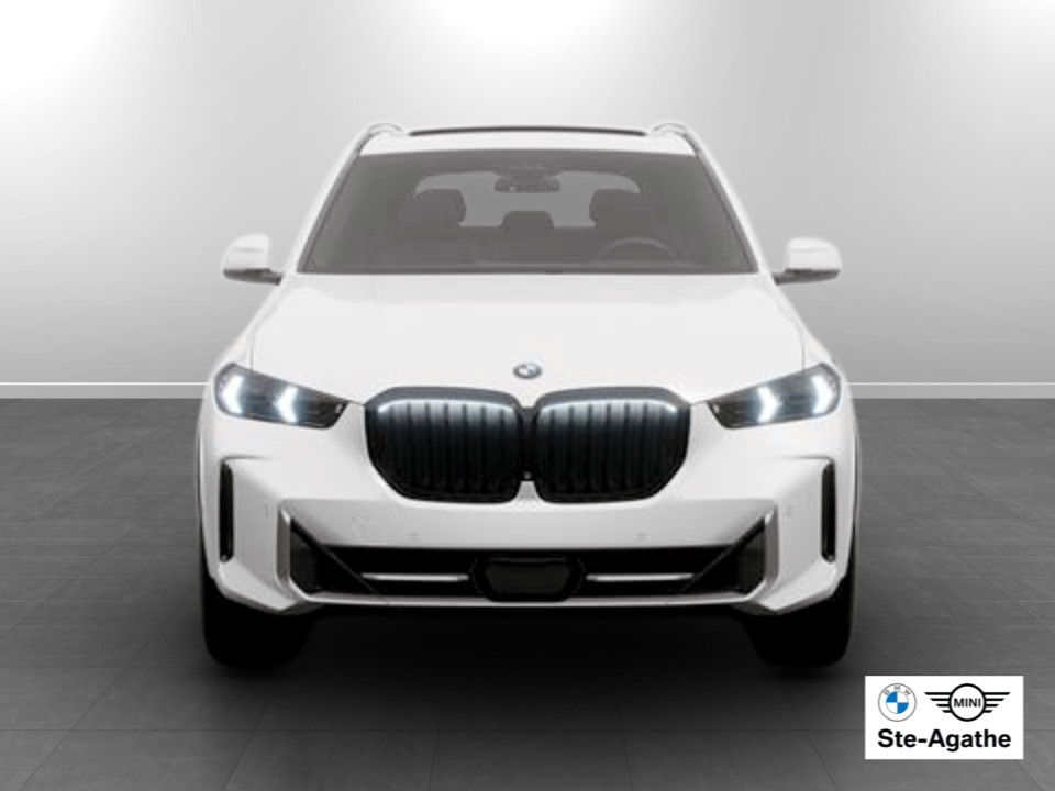 2026 BMW X5 - Image 3