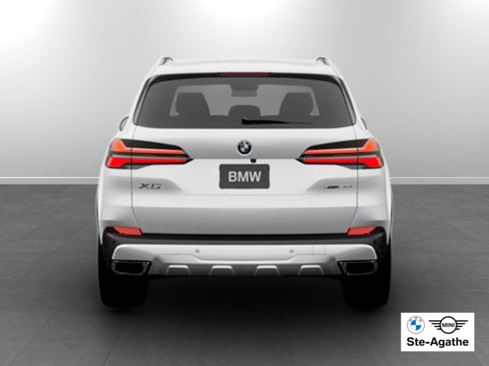 2026 BMW X5 - Image 5