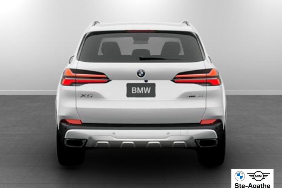 2026 BMW X5 - Image 5