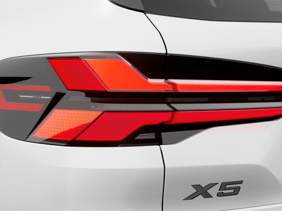 2026 BMW X5 - Image 8