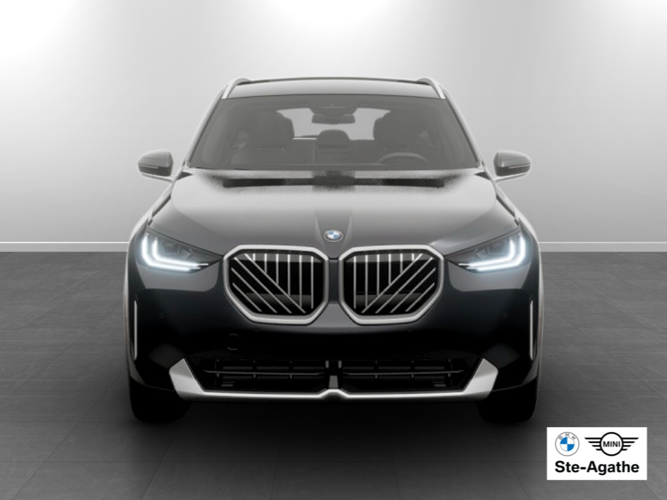 2026 BMW X3 - Image 3