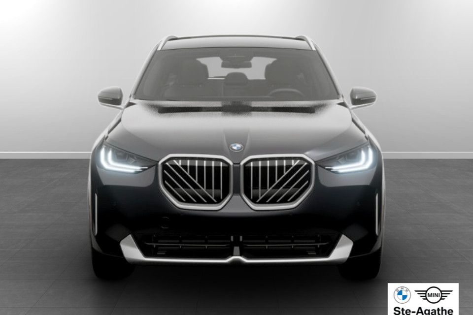 2026 BMW X3 - Image 3