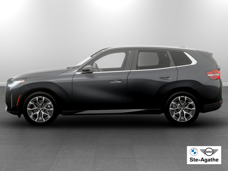2026 BMW X3 - Image 4