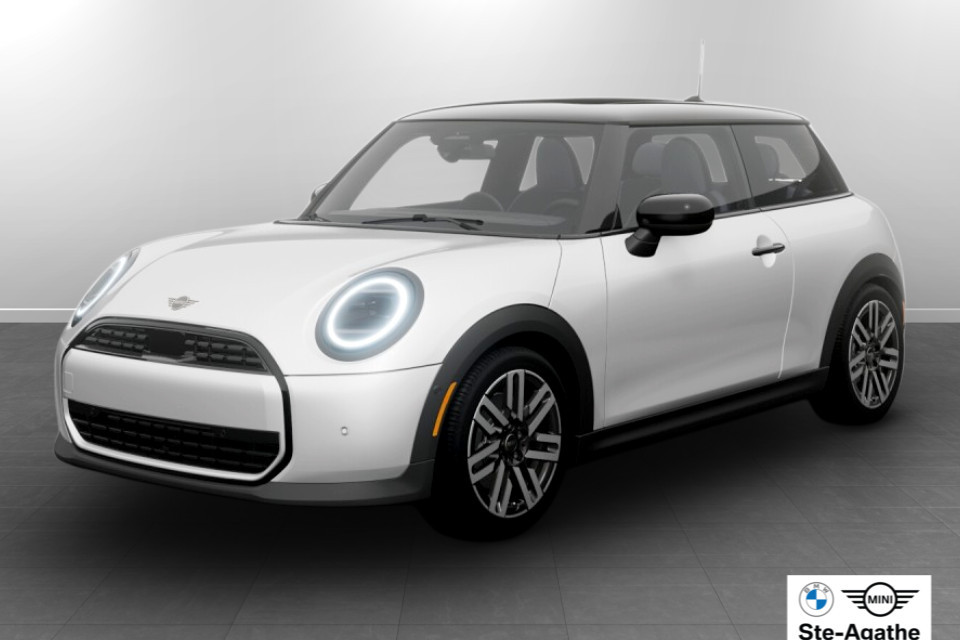 2026 MINI 3 Door - Image 2