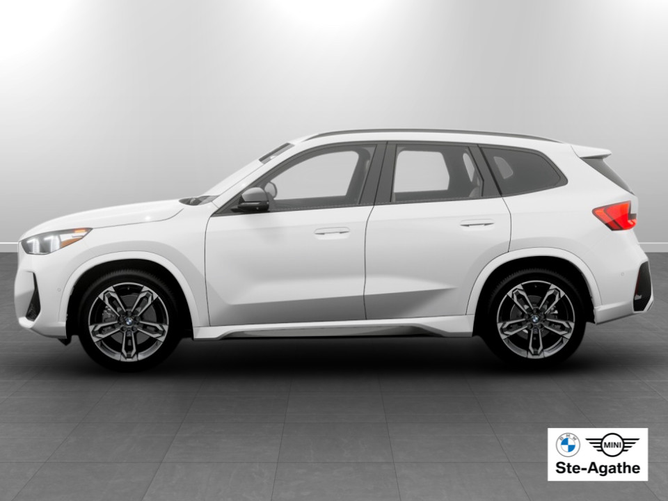 2026 BMW X1 - Image 4