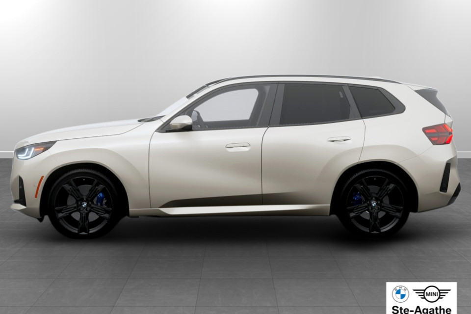 2026 BMW X3 - Image 4