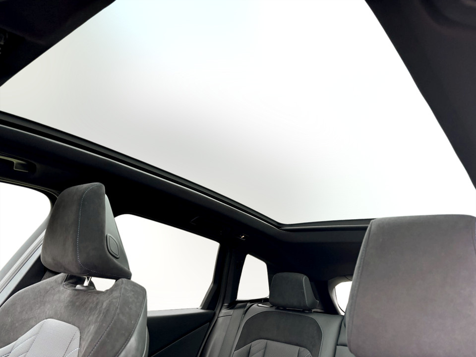 2025 BMW X3 - Image 14