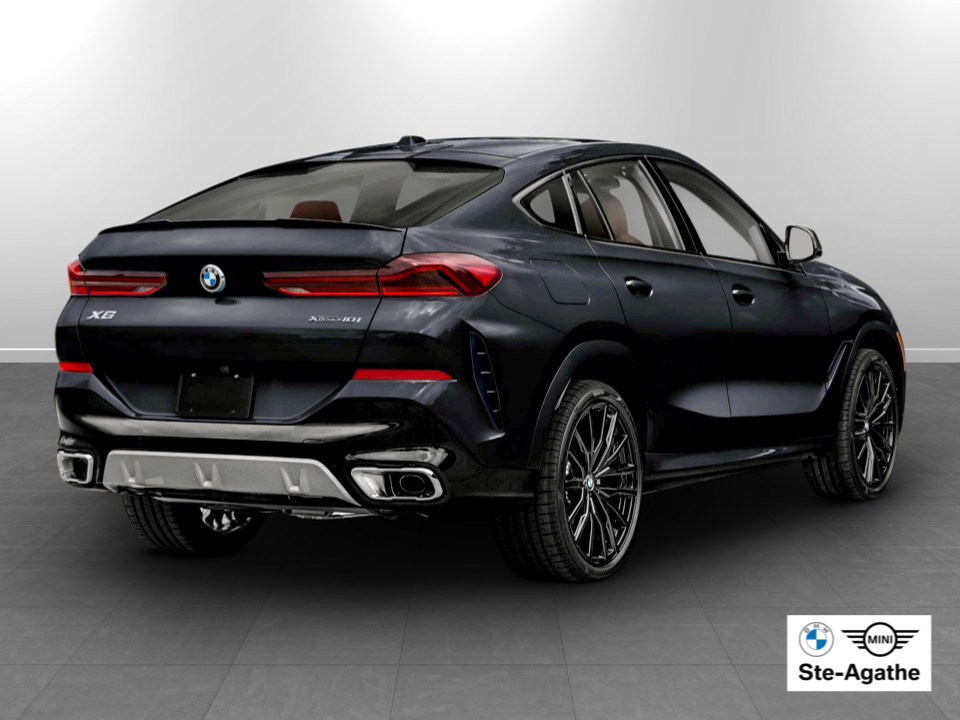2027 BMW X6 - Image 2