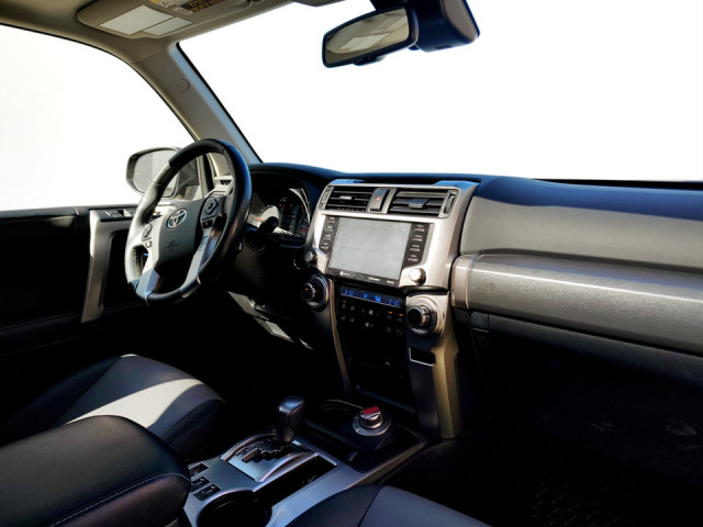 2023 Toyota 4Runner — 6