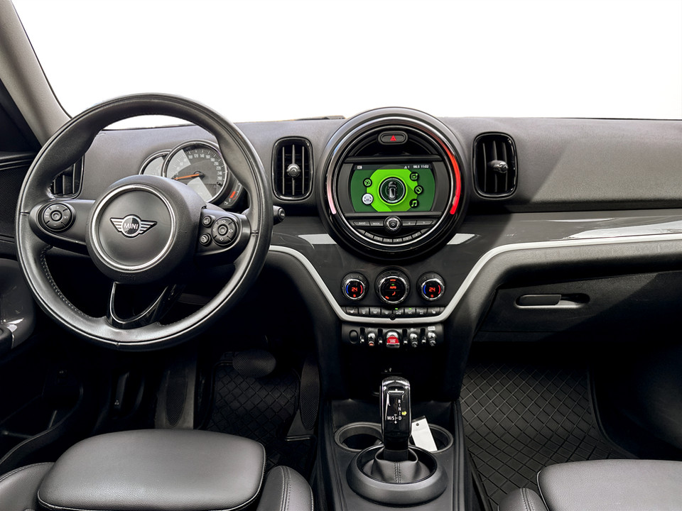 2020 MINI Cooper - Image 10
