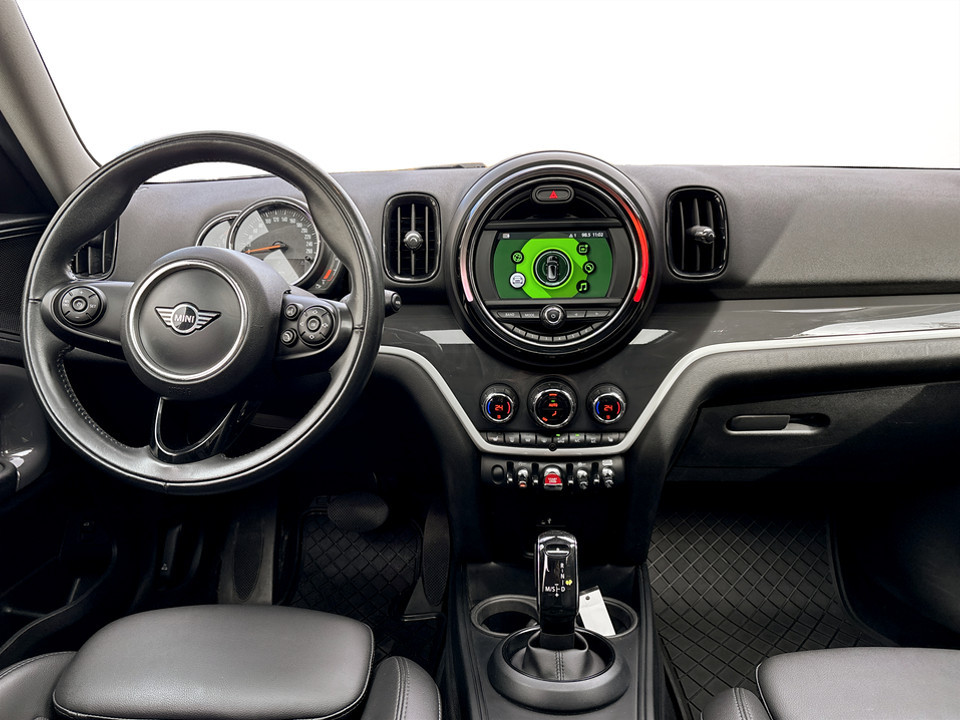 2020 MINI Cooper - Image 10