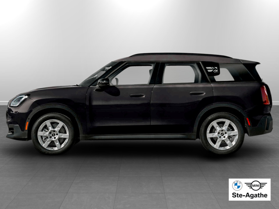 2027 MINI Countryman - Image 3