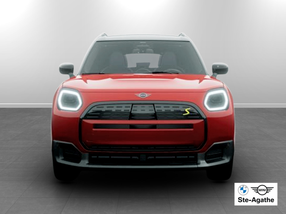 2027 MINI Countryman - Image 3