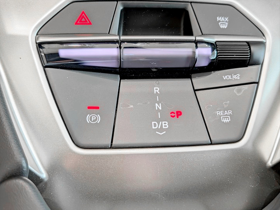 2027 BMW iX3 - Image 15