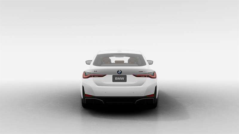 2026 BMW i4 - Image 4