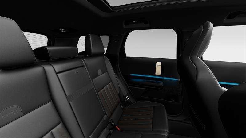 2027 MINI Countryman - Image 12