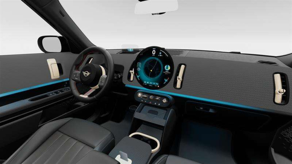 2027 MINI Countryman - Image 14